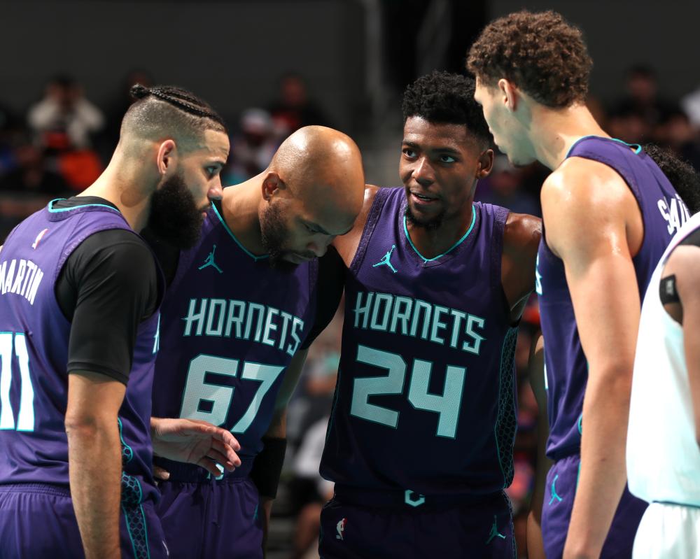 前在青少年 前在青少年